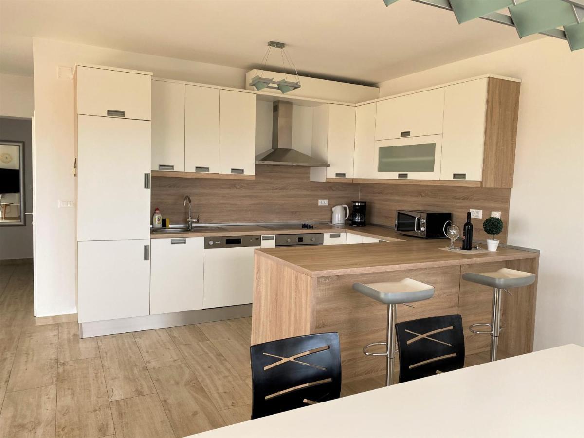 Apartments Carpe Diem พรีมอชเตน ภายนอก รูปภาพ