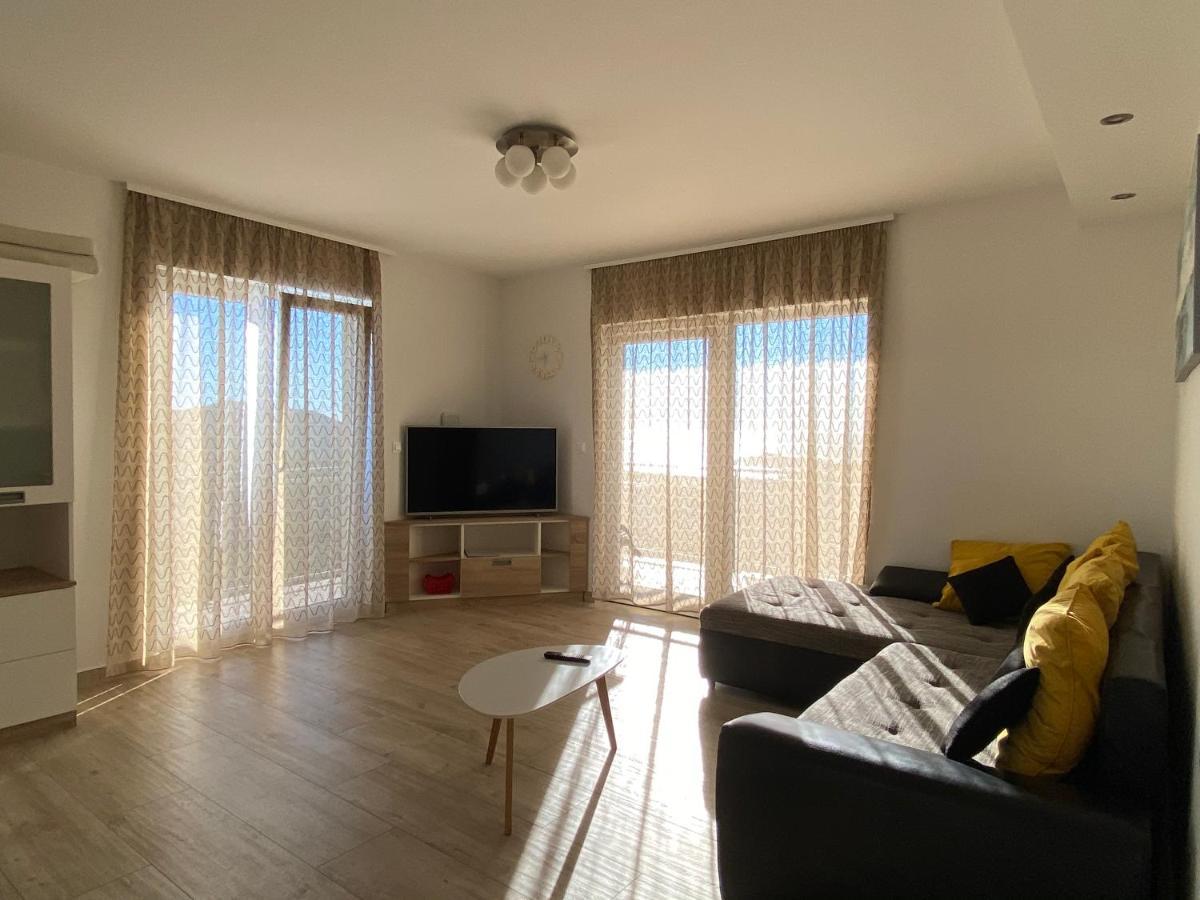 Apartments Carpe Diem พรีมอชเตน ภายนอก รูปภาพ