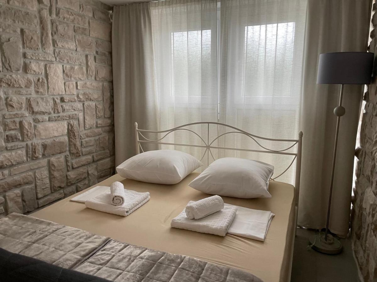 Apartments Carpe Diem พรีมอชเตน ภายนอก รูปภาพ