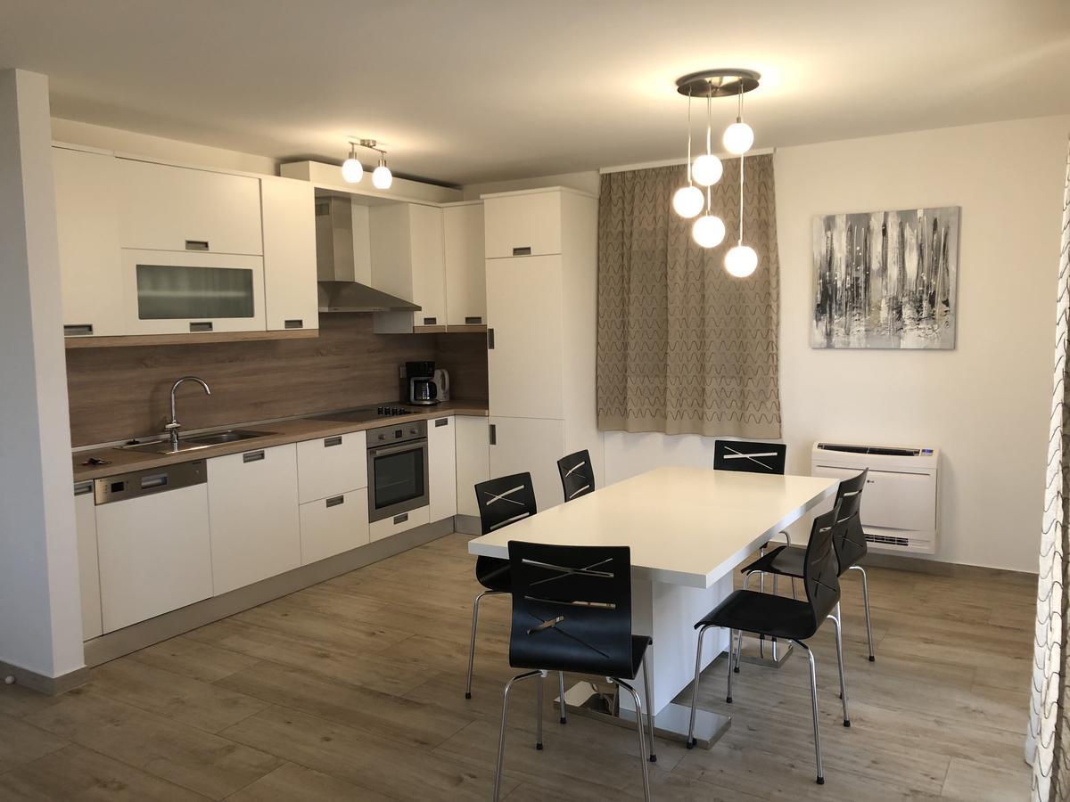 Apartments Carpe Diem พรีมอชเตน ภายนอก รูปภาพ